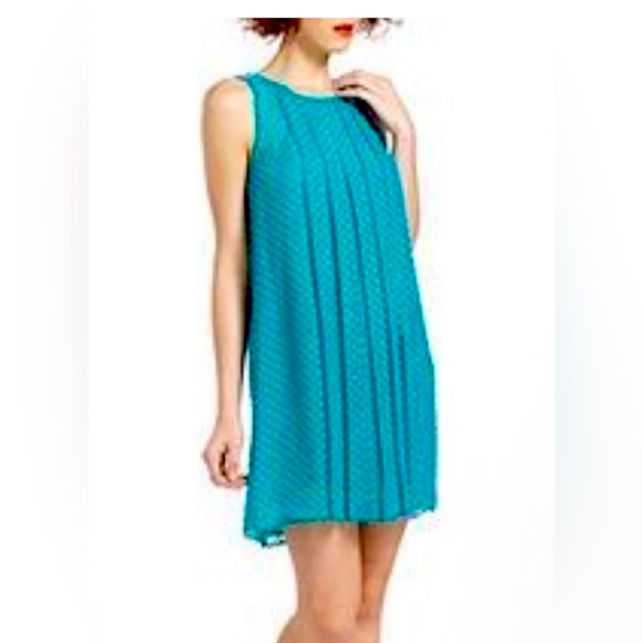 Sachin + Babi Dresses & Skirts - Sachin + Babi Dress Blue and Green Speckle Dot Sheer Swing Sz 4 Anthropologie